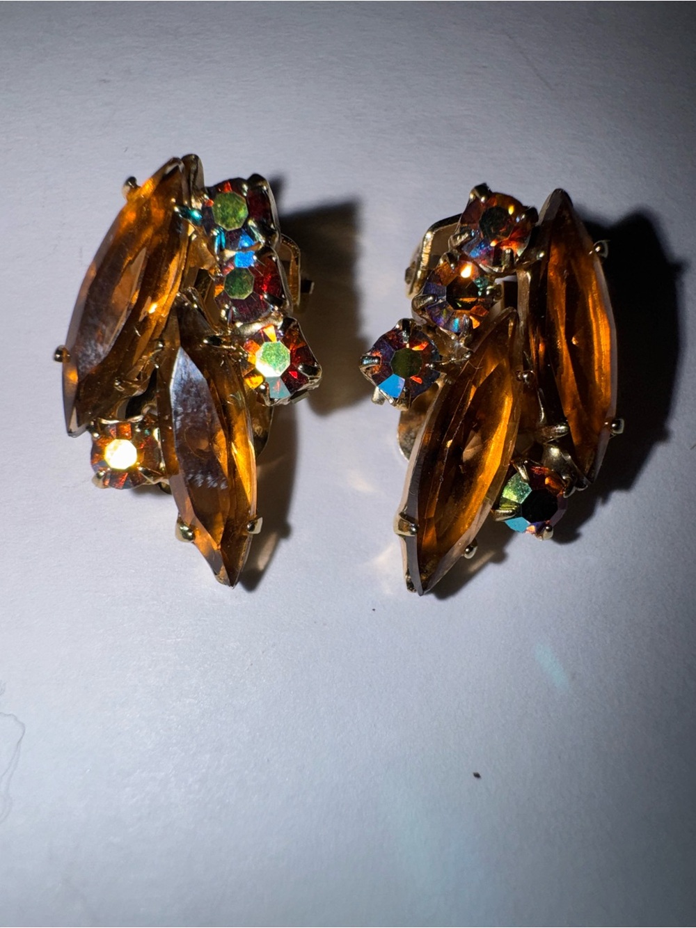 Vintage Mid Century Topaz Amber Glass Navette Aurora Borealis Clip On Earrings